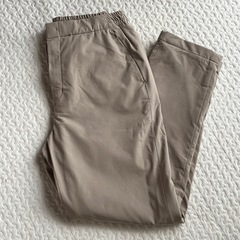極美品　UNIQLO 暖パン　ベージュ　　Mサイズ