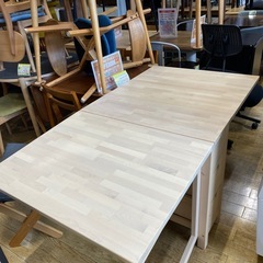 1/17値下げしました！⭐️人気⭐️IKEA ゲートレッグテーブル シンプルデザイン 省スペース収納 折り畳み No.1759 KE