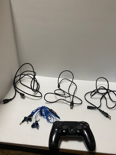 PS4本体＋ウイイレ2021とCODモダン
