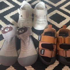 ベビーシューズ