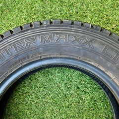 スタッドレス 205／70r16  6本  ダンロップ  の画像