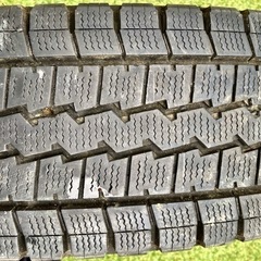 スタッドレス 205／70r16  6本  ダンロップ  の画像