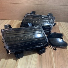 【新品】
ラングラー JL シーケンシャルウインカー DRL スモーク