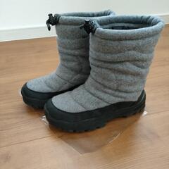 【決まりました！】レディーススノーブーツ　23cm