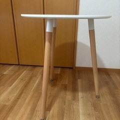 【取引中】ダイニングテーブルの画像