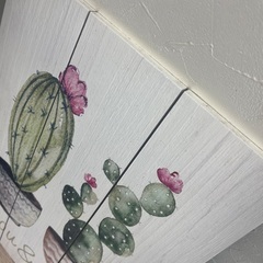 必見❗️おまけ付けました🤭木製の壁掛け絵板です❗️サボテン🌵可愛い🩷の画像