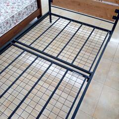 ★ジモティ割あり★  ベッドフレーム ブラック H110×D204×W120 クリーニング済み OJ7386の画像