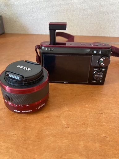 Nikon 1 J2 ボディ ミラーレス一眼カメラ 1 NIKKOR 10-30mm VR レンズ
