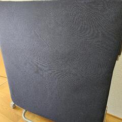 折り畳みベッド（状態良し）の画像