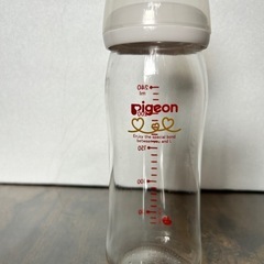 哺乳瓶240㎖2本