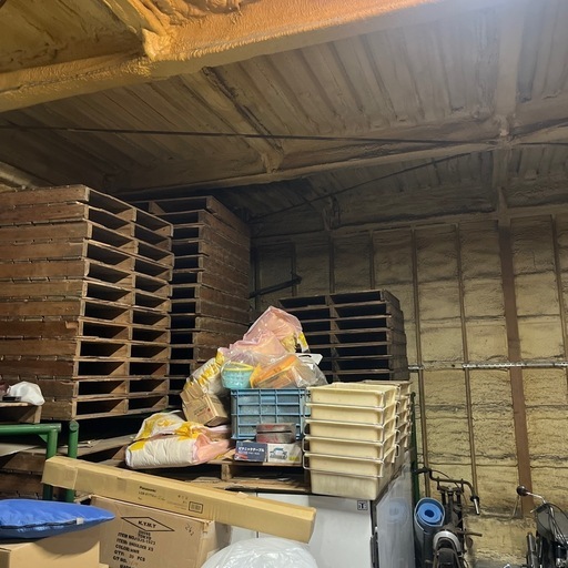 プレミアム薪 椚 5立米まとめ売り箱車満載