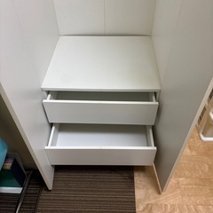 洋服タンスの画像