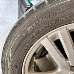 スタッドレスタイヤホイールセット 185-60-r15　の画像