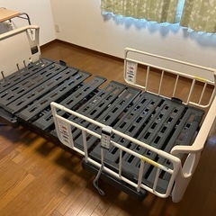 パラマウント介護ベッドの画像