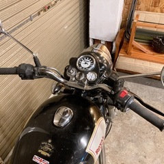 ロイヤルエンフィールド　クラシック350 車検残りあり　配送可能　支払いは現金or振り込みも可能の画像