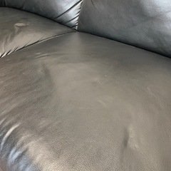 革ソファ　ブラックの画像