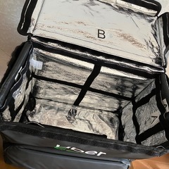 【正規品】Uber Eats ウーバーイーツ ウバッグ クーラーバッグ 大容量の画像