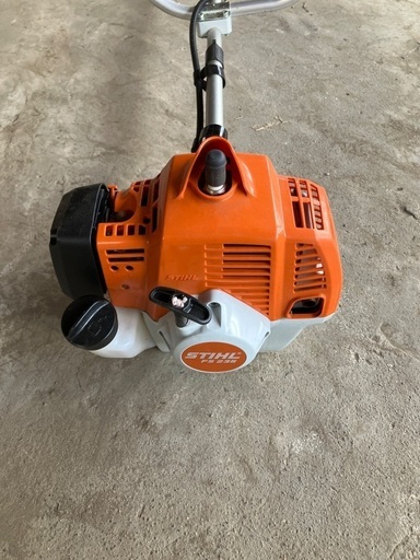 草刈り機　スチール(STIHL) FS235