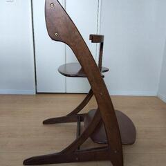 ニトリ木製ハイチェアの画像