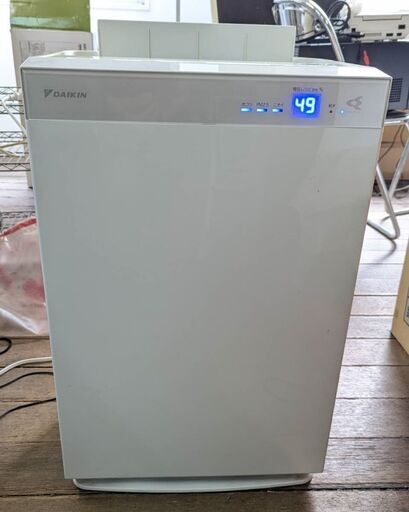 ☆ダイキン　空気清浄機　MCK70U-W　2018年製　中古品
