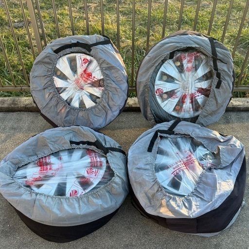 ノーマル　タイヤ　195/65R15  　ホイール付　ノア　ヴォクシー　トヨタ　ヨコハマタイヤ　