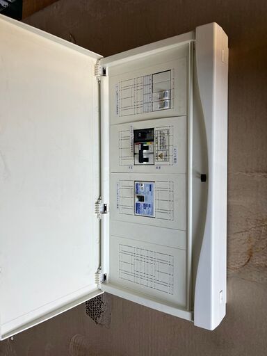 【中古】ニチコン　家庭用蓄電システム　11.1kw　特定負荷