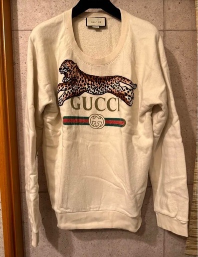 GUCCI希少トレーナー！刺繍あり