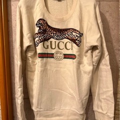 GUCCI希少トレーナー！刺繍あり