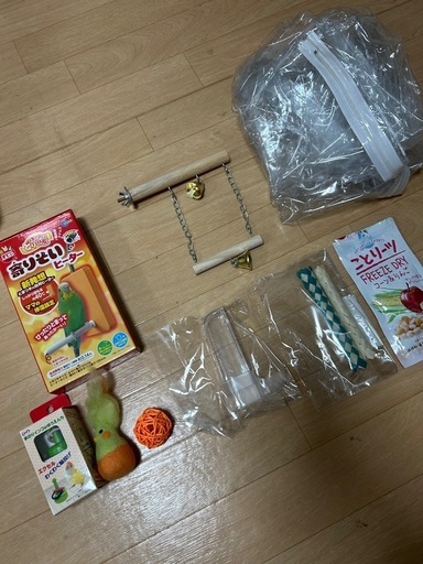 ペット用品　小鳥用品　　