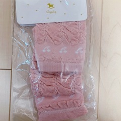 【新品】BEBE キッズベビー用ニット帽&レッグウォーマーセットの画像