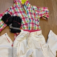 スノボウェア上下　手袋つき