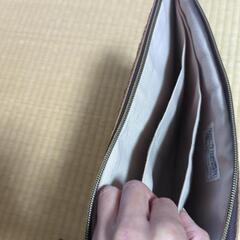 カモフラ柄　クラッチバックの画像