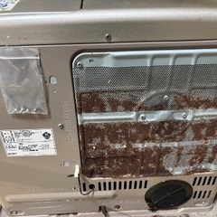 石油ファンヒーターの画像