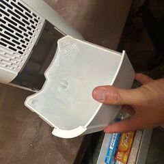 即決　除湿器　2021年製　シンプル　多機能　箱付き　取説付き　中川区　早い者勝ち！の画像