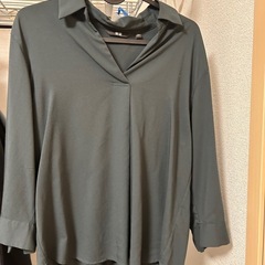 レディース　ブラウス