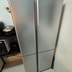 アクア 4ドア
冷蔵庫