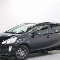 🚗自社ローンといえばオトロン❗️　トヨタ　アクア　S