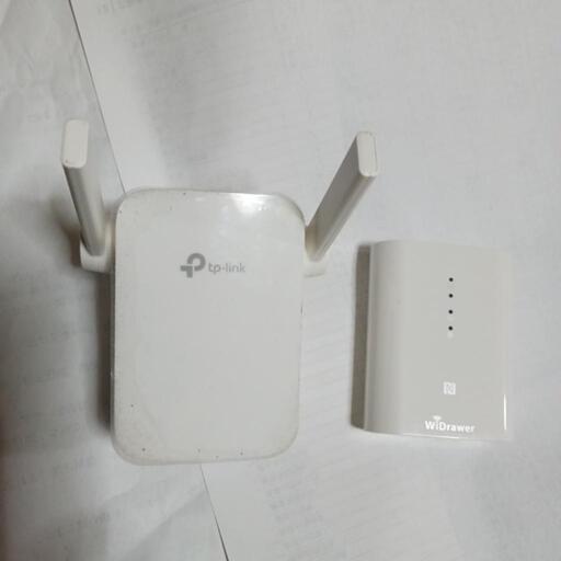Wi-Fi　ルーター　二種類