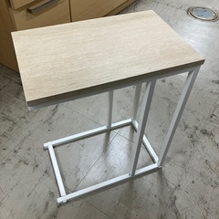 ロ 2501-100 カインズ ソファにセットしやすいサイドテー...