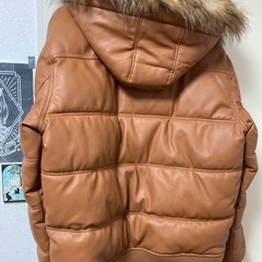 美品ＸＬメンズ合成皮革フ-ト付きジャケット カラー  茶色の画像