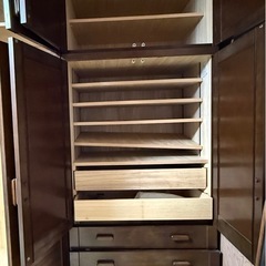 和洋タンス2組の画像