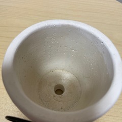 植木鉢 オシャレ鉢 リップ顔の画像