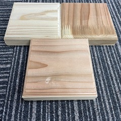 木レンガ　木タイル　木ブロック　杉　杉材　国産杉　新品の画像