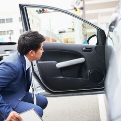 【自動車販売の事務】未経験歓迎／月給28万も可能／週休2日制／長期休暇あり／昇給賞与あり／車通勤OK／駐車場完備_株式会社ロードカー_751の画像