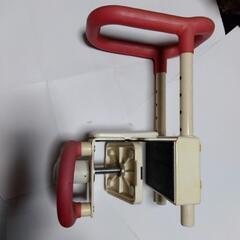 浴槽に取付けて使う器具ですの画像