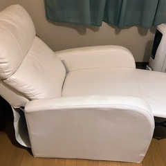 リクライニングソファ　リクライニングチェアの画像