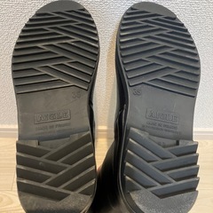 【お値下げしました】試着のみ　長靴　22.5cmの画像