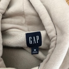 GAPのパーカー ほぼ未使用の画像