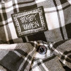 スチューシー stussy woman ルーズフィット長袖シャツ チェックの画像