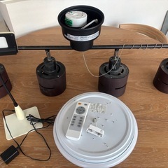 掃除機、LEDライト、スピーカー一式